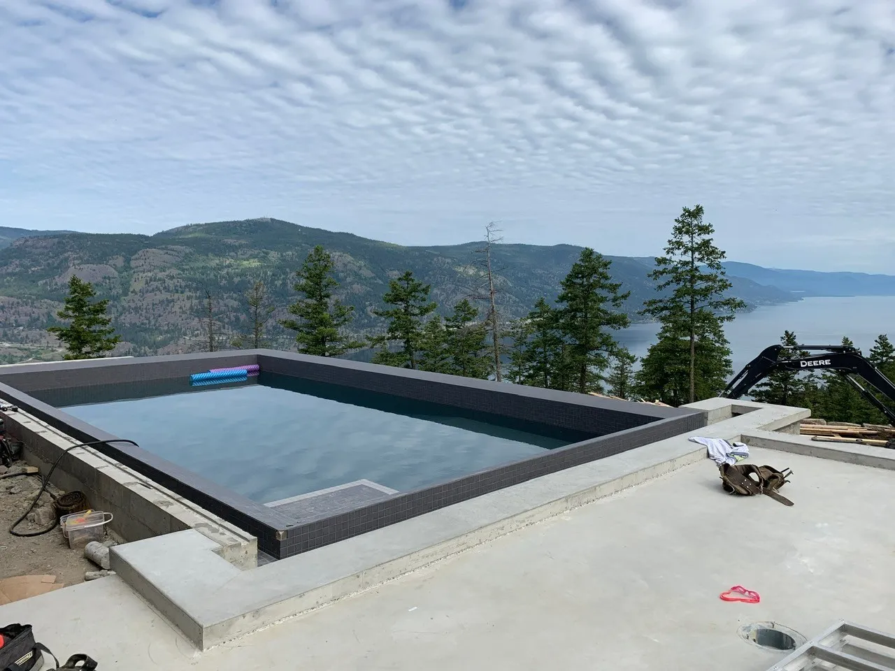 Skyland Dr — thumbnail